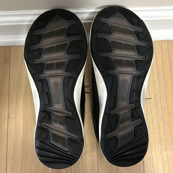 KEEN Women's Terradora Flex WP Hiking Shoes - Black/Peachy - Picture 7 of 10